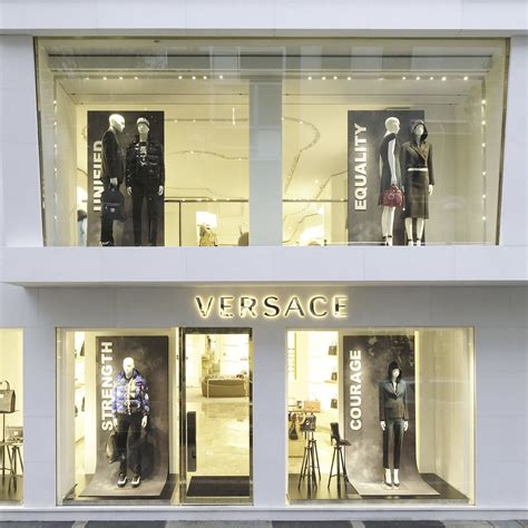 versace frankfurt am main|versace filialen in der nähe.